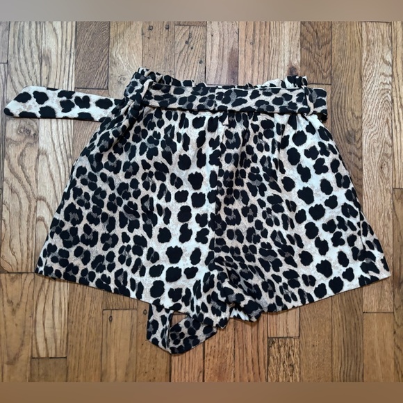 Leopard Zara Shorts With Belt Small - Picture 3 of 5